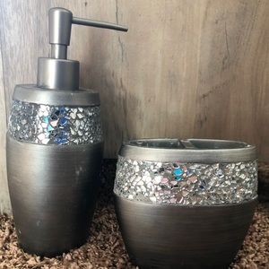 Soap Dispenser, Toothbrush Holder, Bar Soap Holder